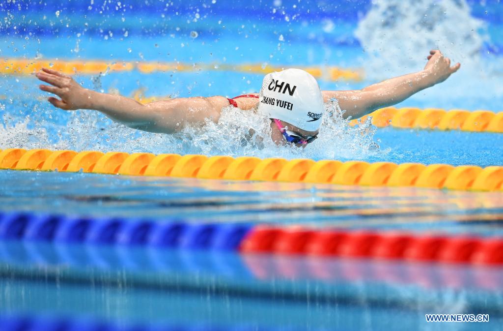 Zhang Yufei of China competes during the women's 100m butterfly final at the Tokyo 2020 Olympic Games in Tokyo, Japan, on July 26, 2021. Zhang claimed the silver medal in 55.64 seconds, only 0.05 seconds after gold medalist Margaret Macneil of Canada, in the women's 100m butterfly final Monday. (Xinhua/Xia Yifang)