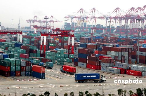 海关总署:08年中国外贸进出口总值同比增17.8