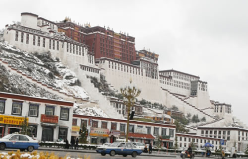 藏传佛教圣地--布达拉宫(简介) -- 中国发展门户