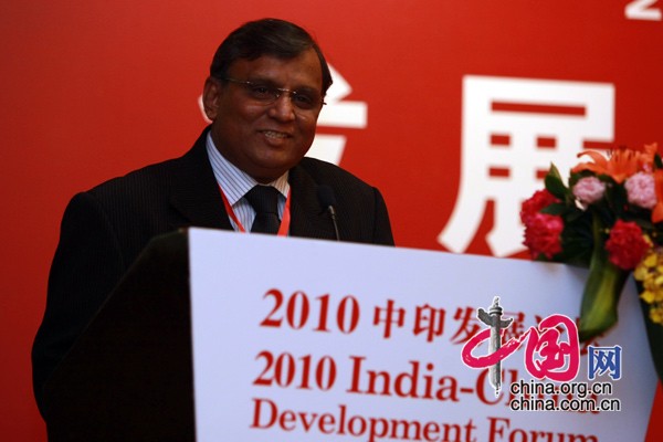 印度报业托拉斯资深记者 KJM Varma在2010中印发展论坛发言