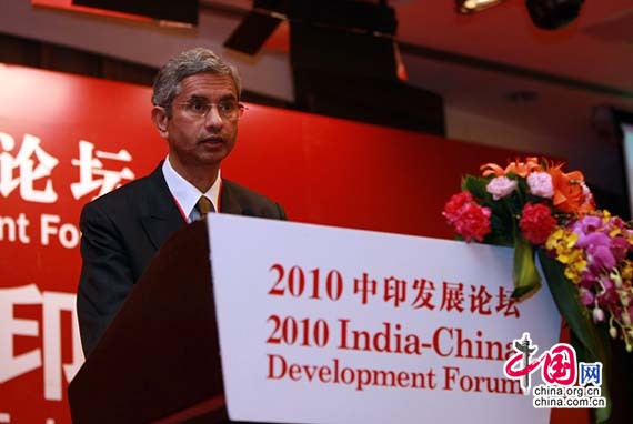 2010中印发展论坛3月30日在北京举行，印度驻华大使苏杰生在开幕式上致辞。