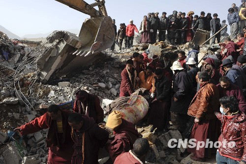 青海玉树地震灾区民众对重建家园充满信心(图)