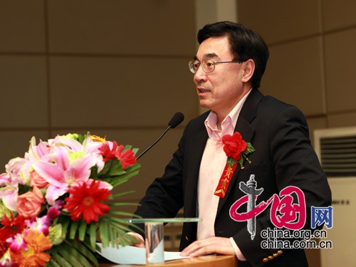 中国网总裁黄友义先生介绍中国网开展此项活动的对外宣传优势 中国网 胡迪 中国网总裁黄友义先生介绍中国网开展此项活动的对外宣传优势 中国网 胡迪