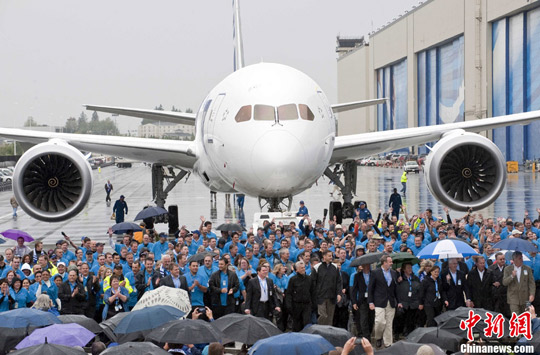 波音787交付使用多项科技改进领先民用航空领域