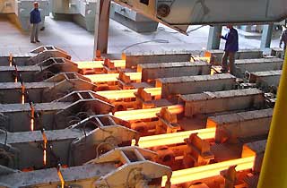 钢铁行业前十家产业集中度要由2010年底的48