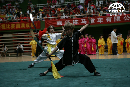 北京市少儿武术比赛暨第九届幼儿武术比赛2012年6月10日上午在北京市石景山体育馆隆重举行