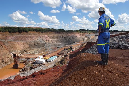 中国私募股权公司拟53亿元敌意收购非洲铜矿