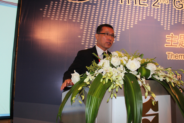 美国大展国际集团副总裁兼北美总经理熊国祥在第二届世界产业领袖大会高峰论坛上发表了主题演讲。