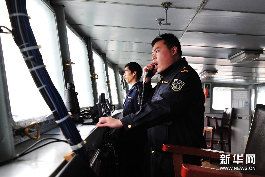 （时政）（4）中国海监船编队初一巡航钓鱼岛海域