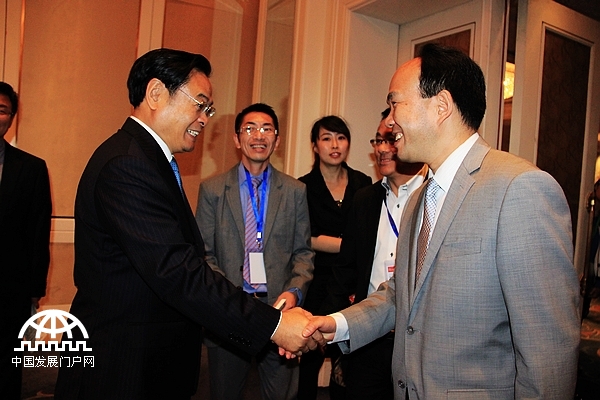 吉林省委书记王儒林欢迎亚太总裁协会全球执行主席郑雄伟一行。