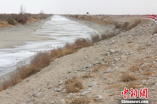 新疆博斯腾湖十年水域面积减少460平方公里