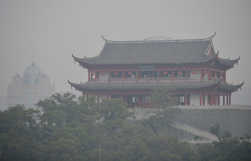'中国式治霾'：能否做到霾开雾散？ （高清组图）