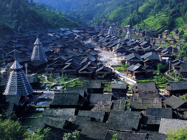 貴州明確2014十大扶貧攻堅示范縣，每縣將獲逾8000萬元財政扶貧資金支持