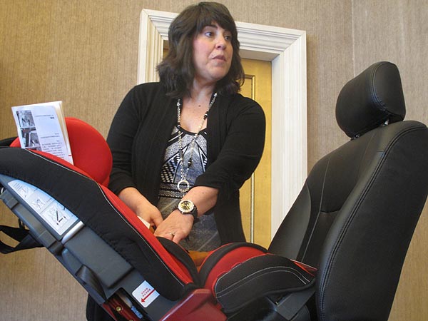 中国年超1.85万儿童死于交通事故 如何使用安