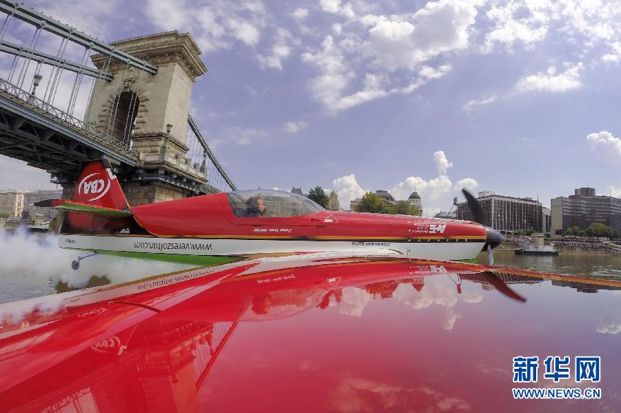 （国际）（5）布达佩斯：五一节飞行表演