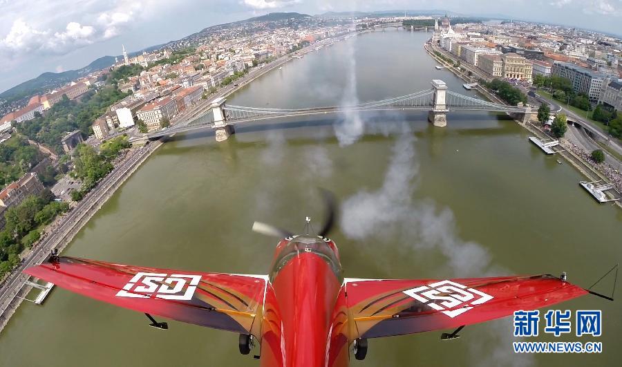 （国际）（3）布达佩斯：五一节飞行表演