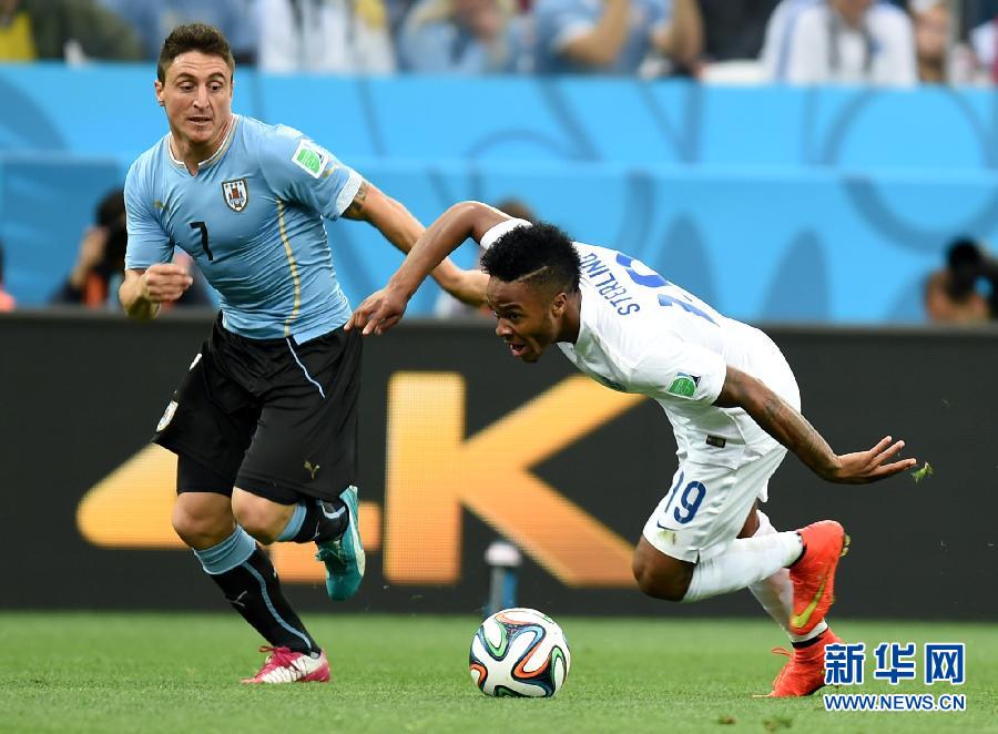 （世界杯）（46）足球——小组赛D组：英格兰队对阵乌拉圭队