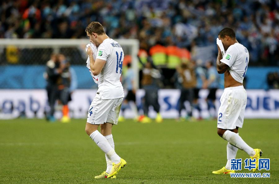 （世界杯）（1）足球——小组赛D组：英格兰队连负两场