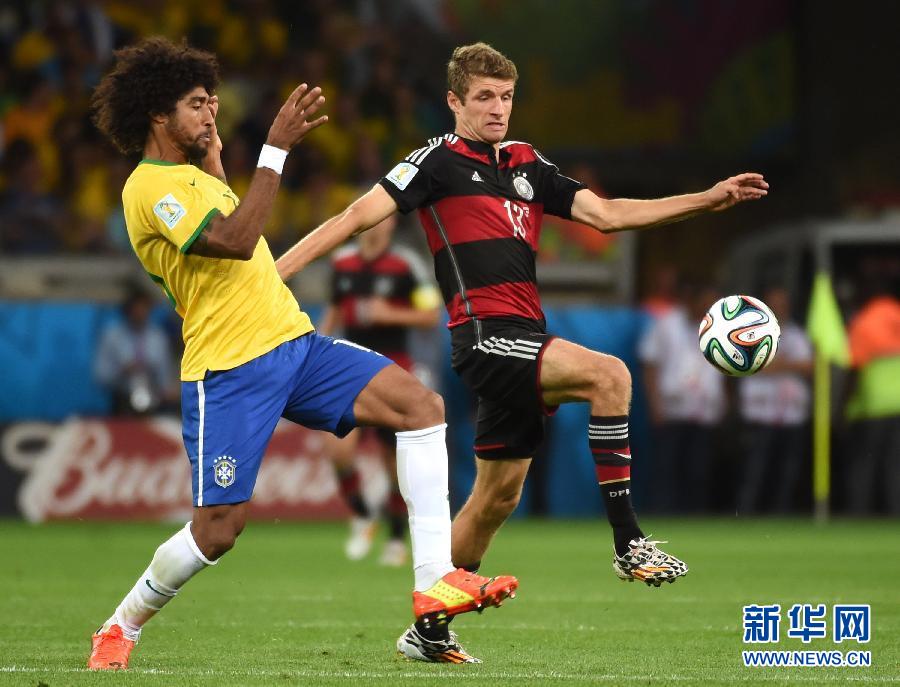 （世界杯）（57）足球——半决赛：巴西队对阵德国队