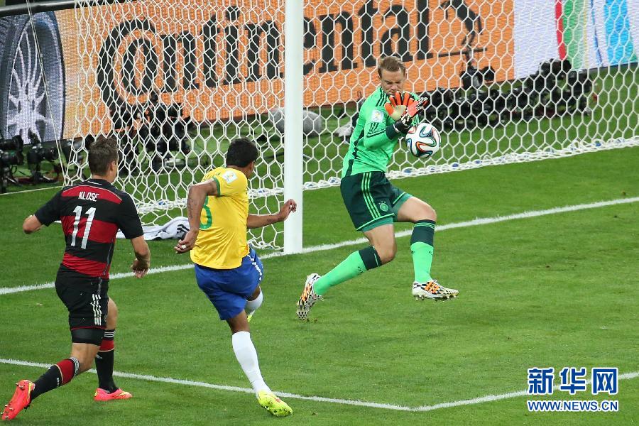 （世界杯）（46）足球——半决赛：巴西队对阵德国队