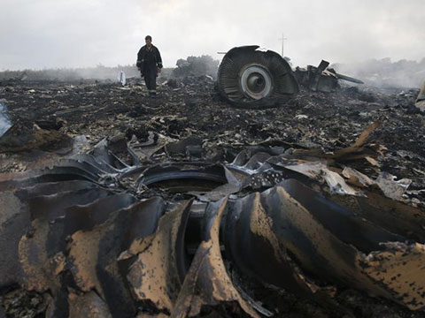 顿涅茨克将为MH17坠毁事件调查休战2-3天