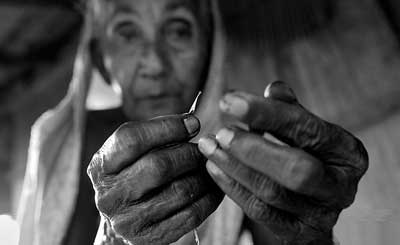 UNDP：老年女性比男性更容易陷入贫困