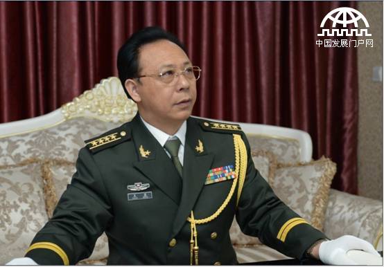 林散之草书收藏家、林散之草书鉴赏家 王罡 林散之草书收藏家、林散之草书鉴赏家 王罡