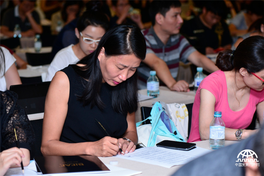 北京对外文创国际交流有限责任公司总经理、雷诺阿中国区首席代表 秦妍