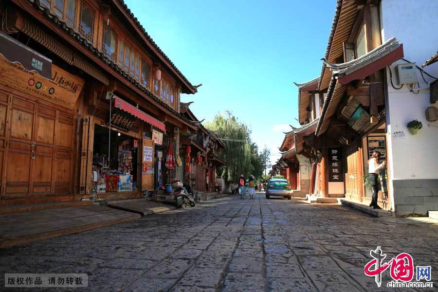 丽江 古城 世遗 古玩 夜景