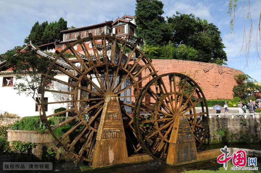 丽江 古城 世遗 古玩 夜景