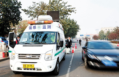 天津举行机动车尾气遥感监测车发放仪式