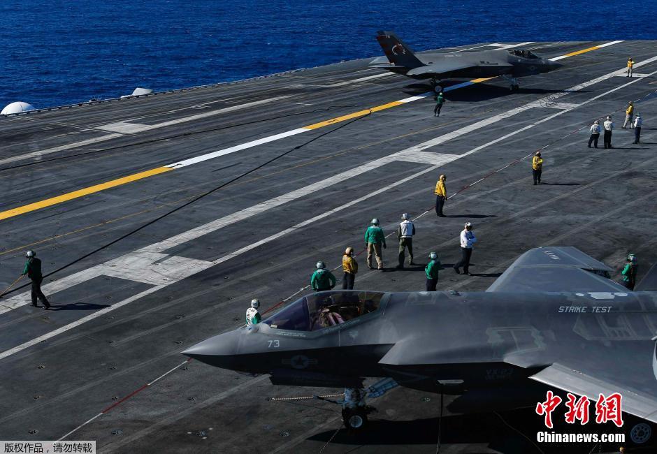 美國海軍F-35C成功完成首次航母著艦（高清）