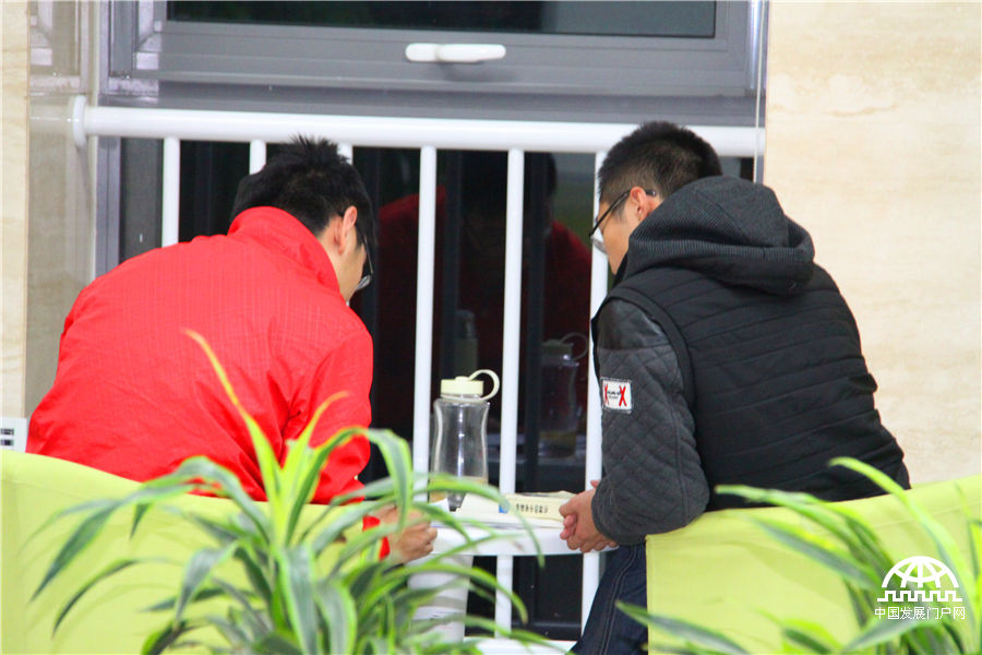 夜探國科大雁棲湖校區寒夜苦讀的學子[組圖]