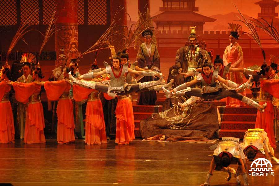 3D舞台剧《兵马俑》将3D电影技术和舞台真人表演融为一体，包含了舞蹈、歌唱、武术等多种表演形式，观众佩戴3D眼镜，便可以置身于真实的故事场景中。