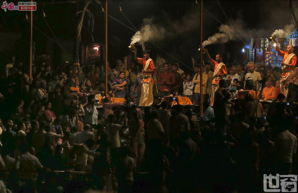 虔诚如斯——恒河祭祀目击记