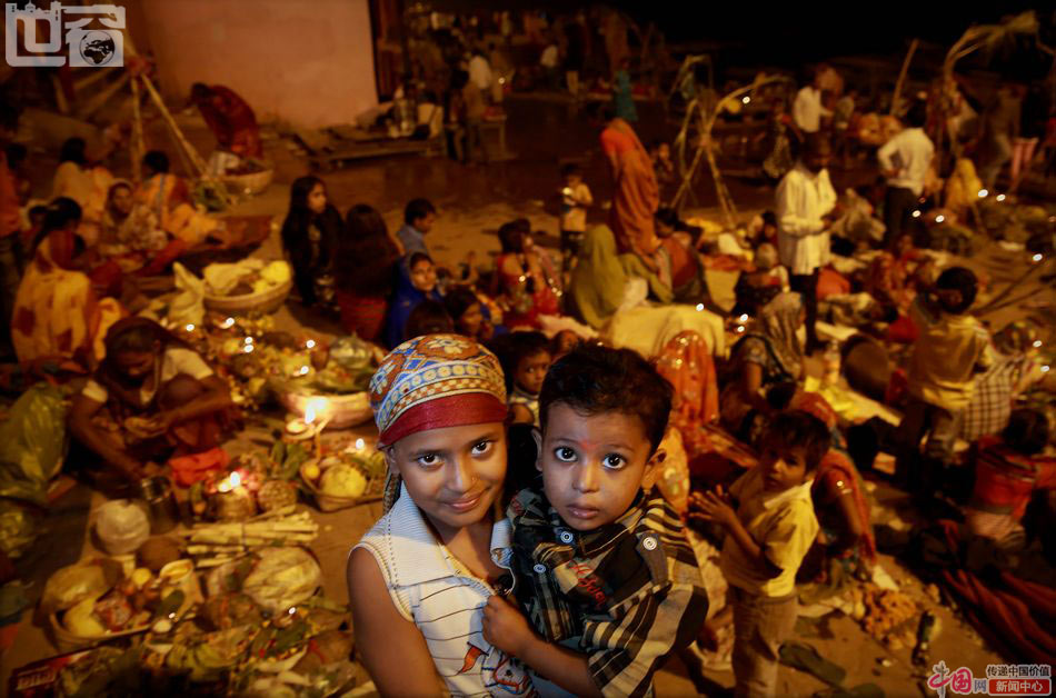 虔诚如斯——恒河祭祀目击记