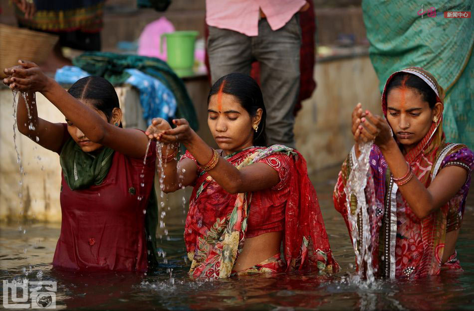 虔诚如斯——恒河祭祀目击记