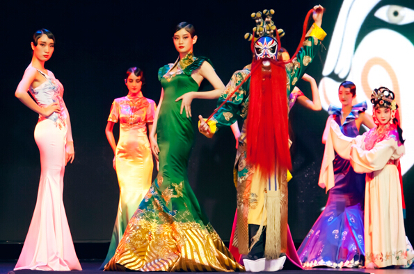 马瑛瑛：亮相之夜——用新时尚手法推动京剧产业化