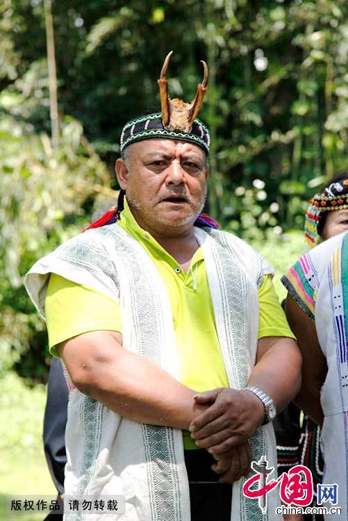 布农族人有着丰富的想象力，在他们的文化体系中小米有灵魂、有五官、可移动，因此对它特别敬重。亦有父粟与子粟之分。父粟有五个耳朵，管理子粟的成长（粟：小米）。