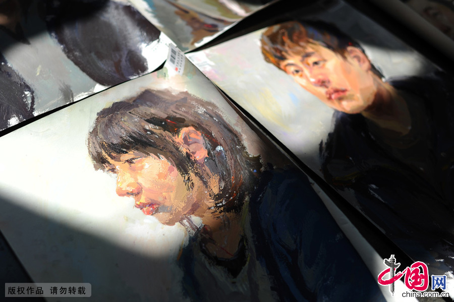 习美术的道路“阻且长”，美院招生比例又十分“残酷”，为什么还有如此多的考生愿意加入进来。有些考生说是为了爱好、有些说是为了自己的梦想，而更多的是说为了找到一个自己理想的工作。