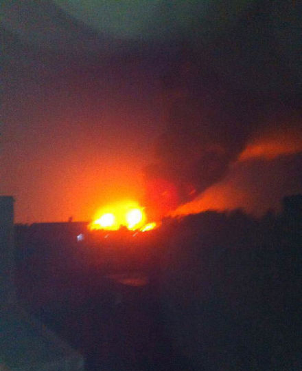 图为火灾现场。