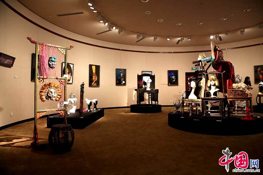 國家大劇院戲劇人物造型飾品展精彩亮相[組圖]