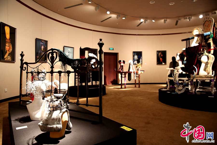 國家大劇院戲劇人物造型飾品展精彩亮相[組圖]