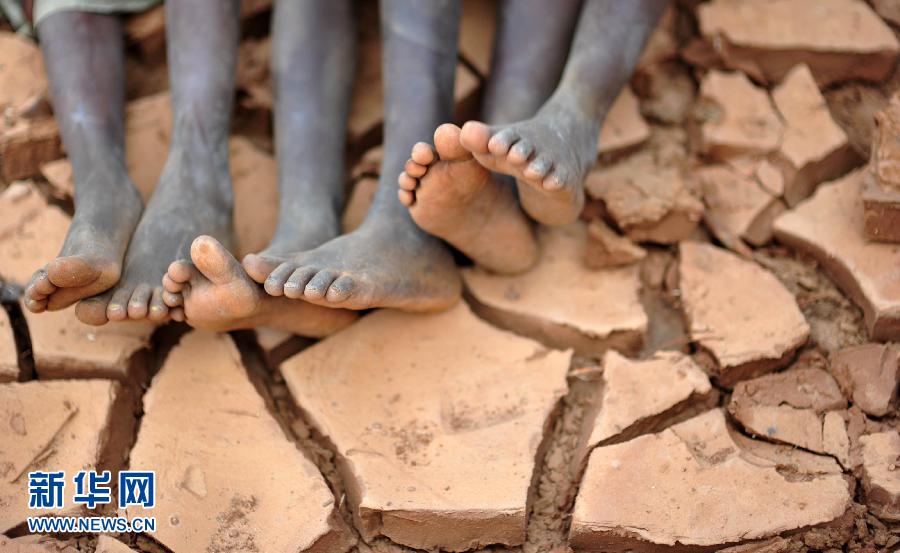 世界防治荒漠化和干旱日:荒漠的威胁_中国发展