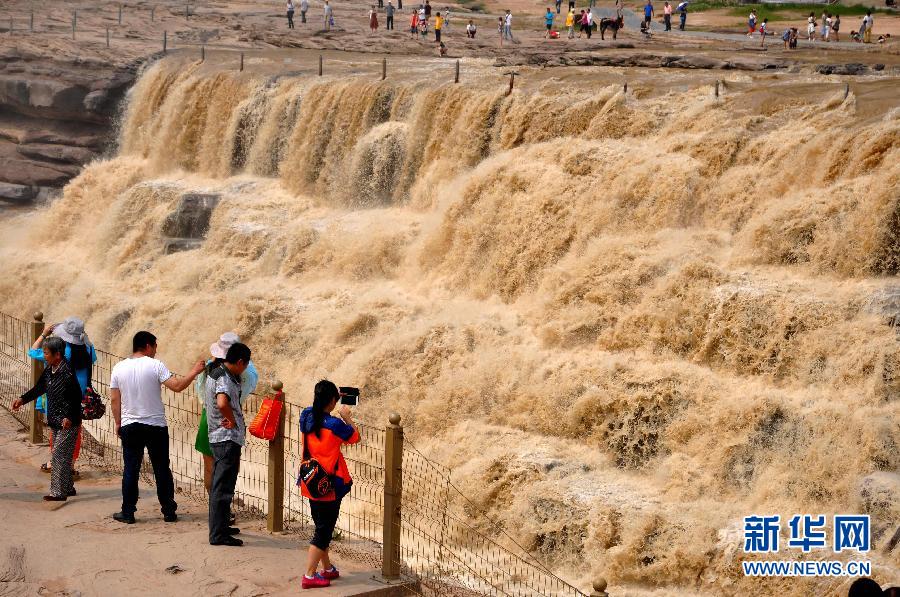 #CHINA-SHANXI-HUKOU WATERFALL (CN)