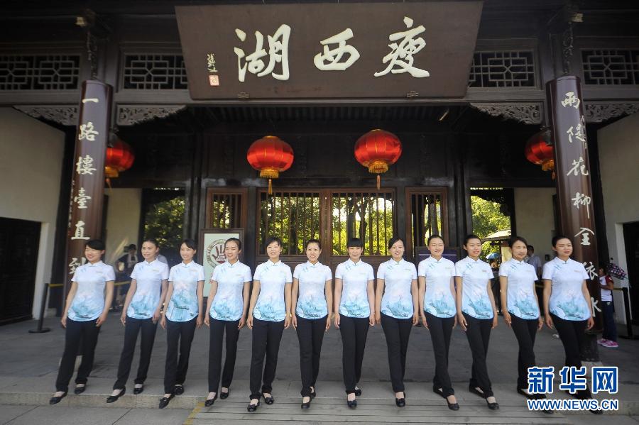 #（社會）（1）揚州瘦西湖導游“夏練三伏” 