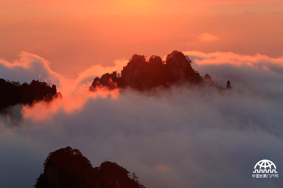 黄山跻身“中国最美十大名山”