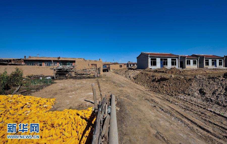 （回眸十二五）（2）内蒙古：“十个全覆盖”工程让农村牧区“旧貌”换“新颜”
