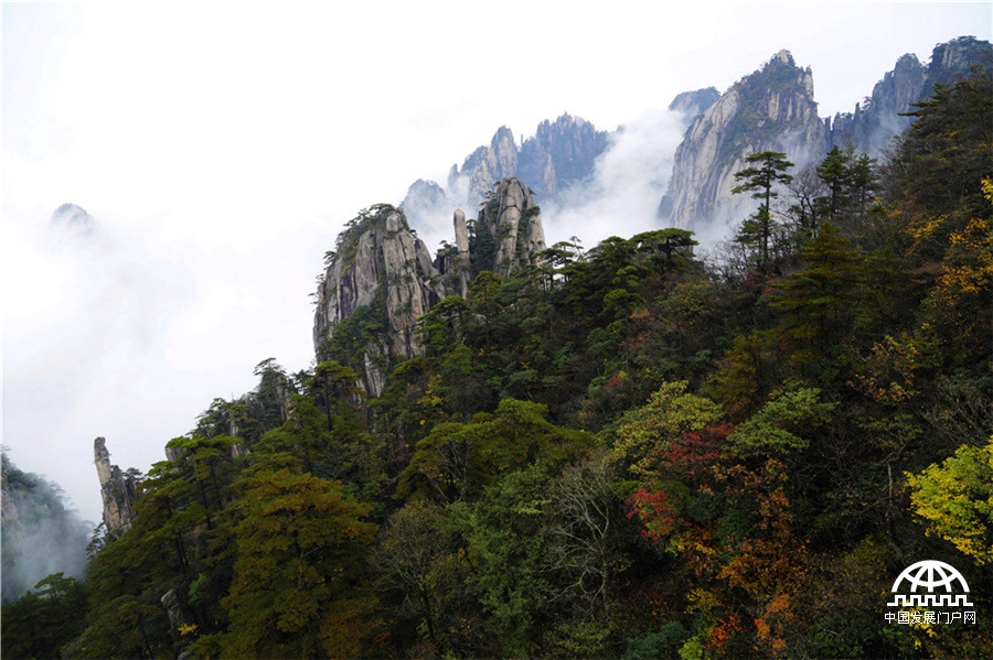 金秋黄山胜春潮