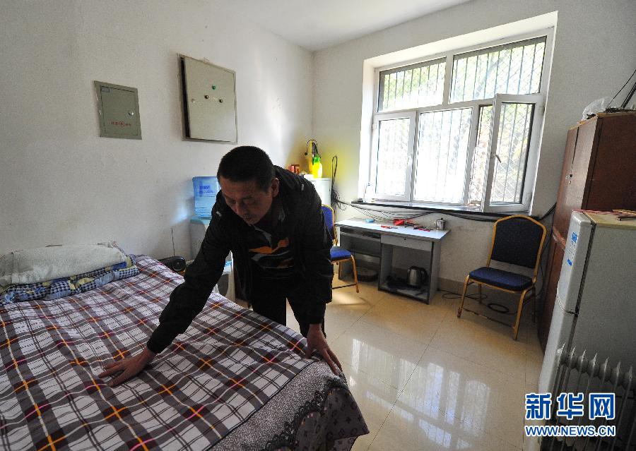 （图片故事）（5）与猛兽为伍